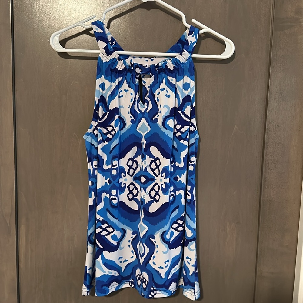Julie Miles Women’s Blue & White Patterned Sleeveless Keyhole Neckline Top Sz S